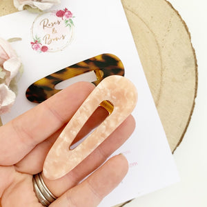 Tortoise shell and peach blush hair clip set