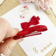 Load image into Gallery viewer, Deep red School Small Hair Bow Clip Set
