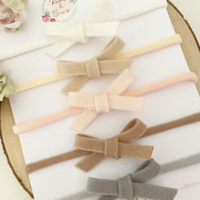 Load image into Gallery viewer, Wool felt neutral headband set
