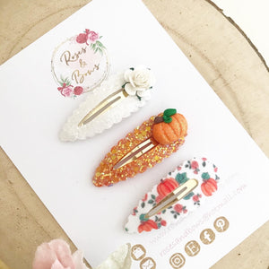 Pumpkin glitter scalloped snap clip set