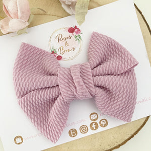 Lilac Liverpool bullet fabric bow