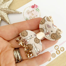 Load image into Gallery viewer, Milk &amp; cookies rose gold Bow Headband or Clip
