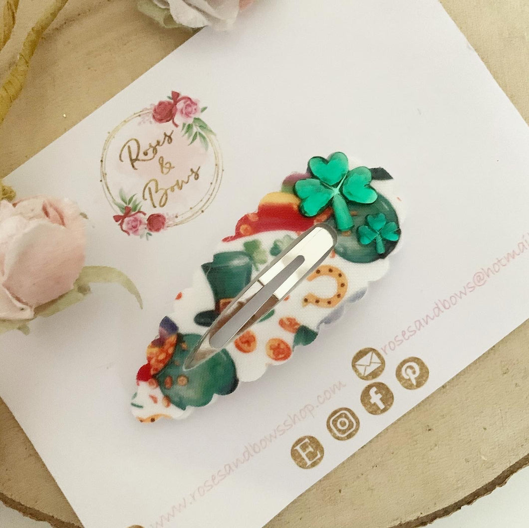 Large St Patrick’s Day shamrock glitter  snap clip