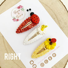 Load image into Gallery viewer, Summer lady bird, bee, daisy and sunflower scalloped snap clip set
