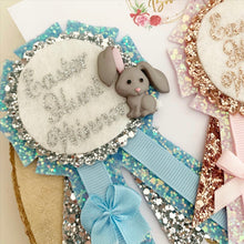 Load image into Gallery viewer, Easter Hunt Winner Glitter Badge
