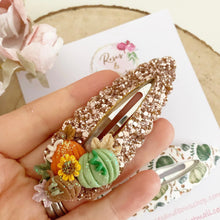 Load image into Gallery viewer, Pumpkin Autumn Fall Large scalloped snap clip set

