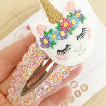 Load image into Gallery viewer, Unicorn Glitter and Felt large snap clip
