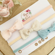 Load image into Gallery viewer, Baby headband set - scalloped ribbon bow headband set
